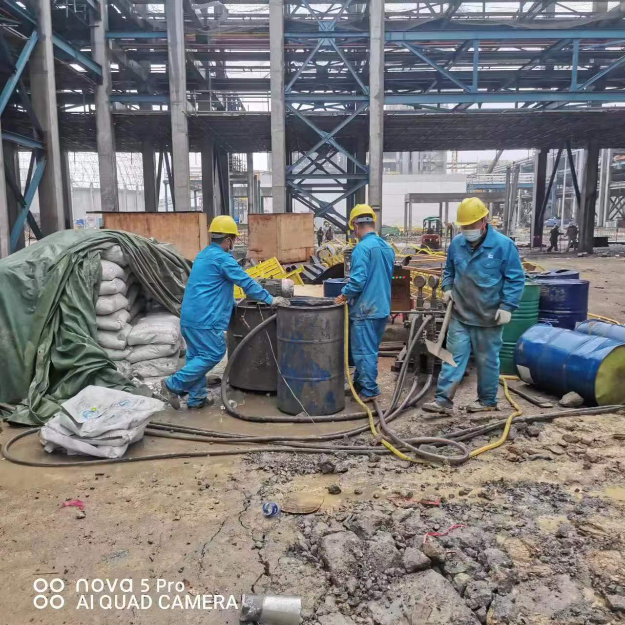 红原设备基础下沉沉降注浆加固施工